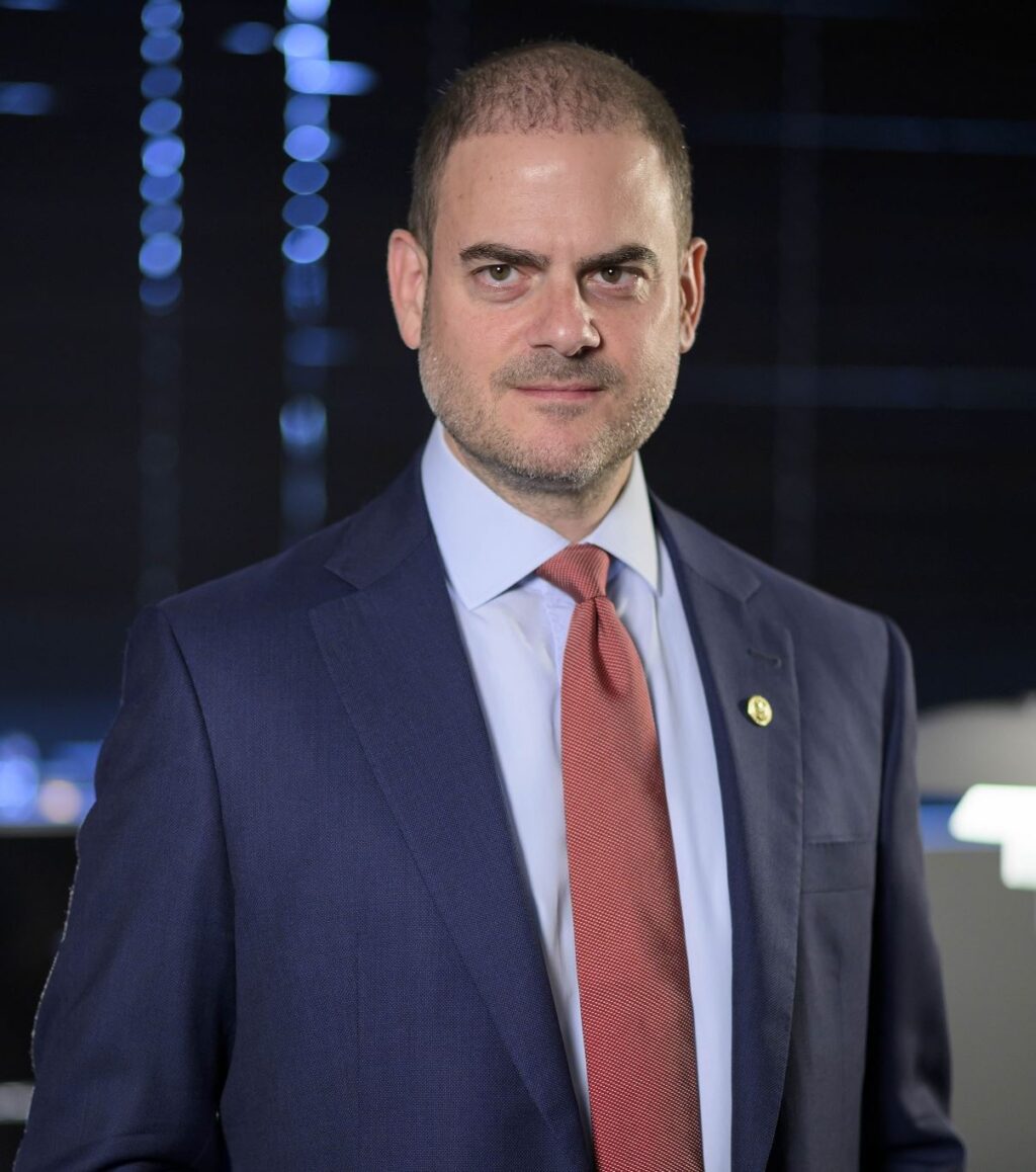 SARACAKIS JOHN