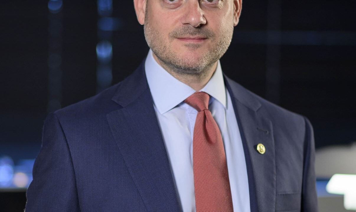 SARACAKIS JOHN