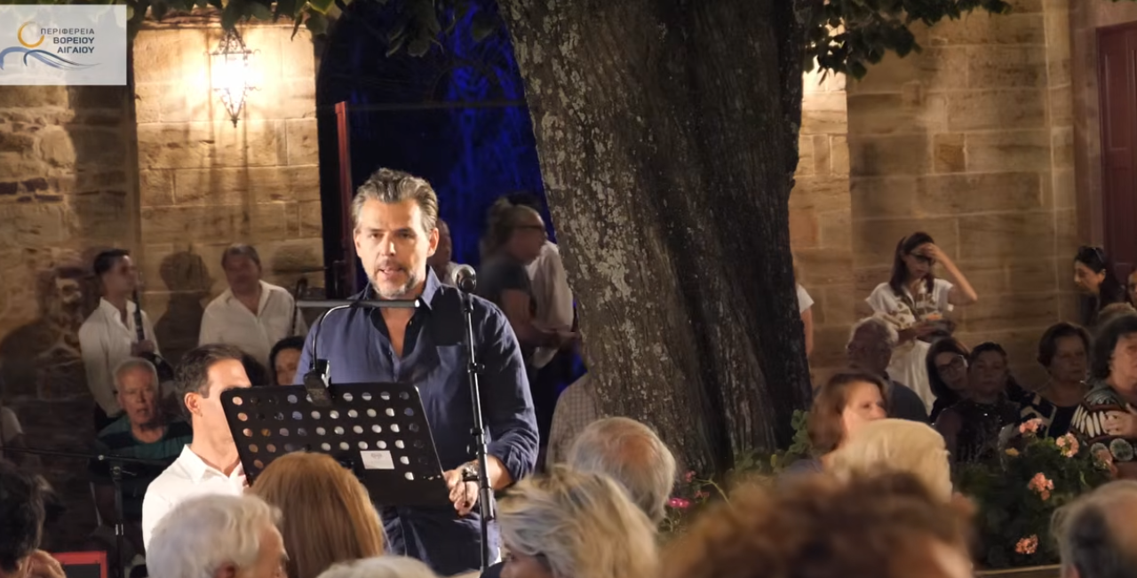 video v apostolopoulos